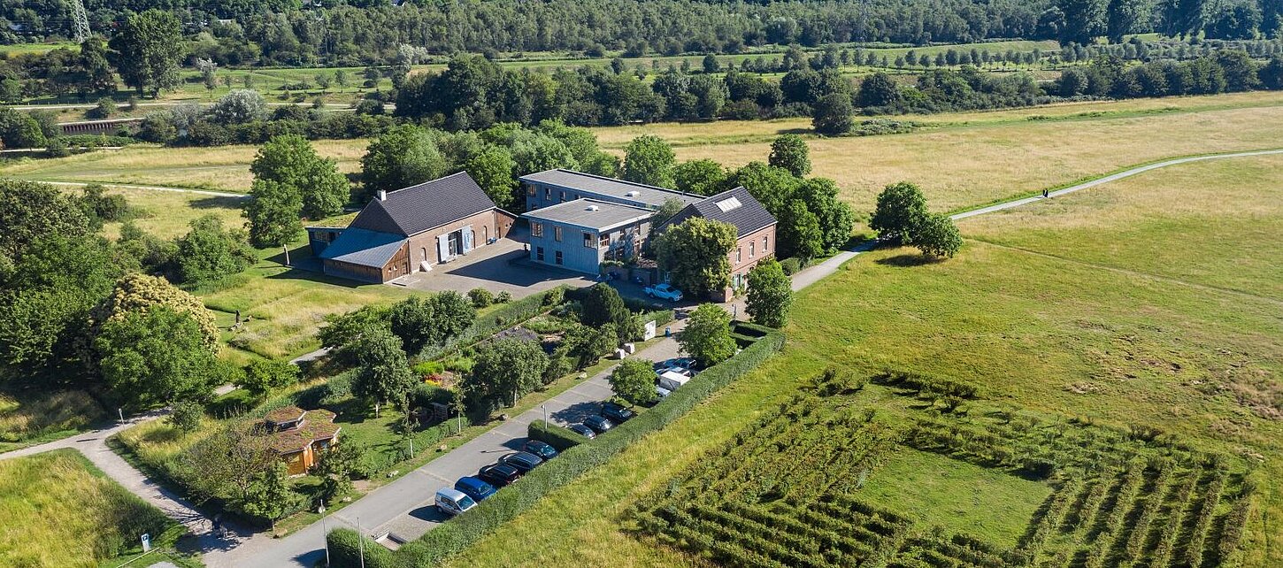 Haus Ripshorst in Oberhausen von oben aus der Luft fotografiert. 
