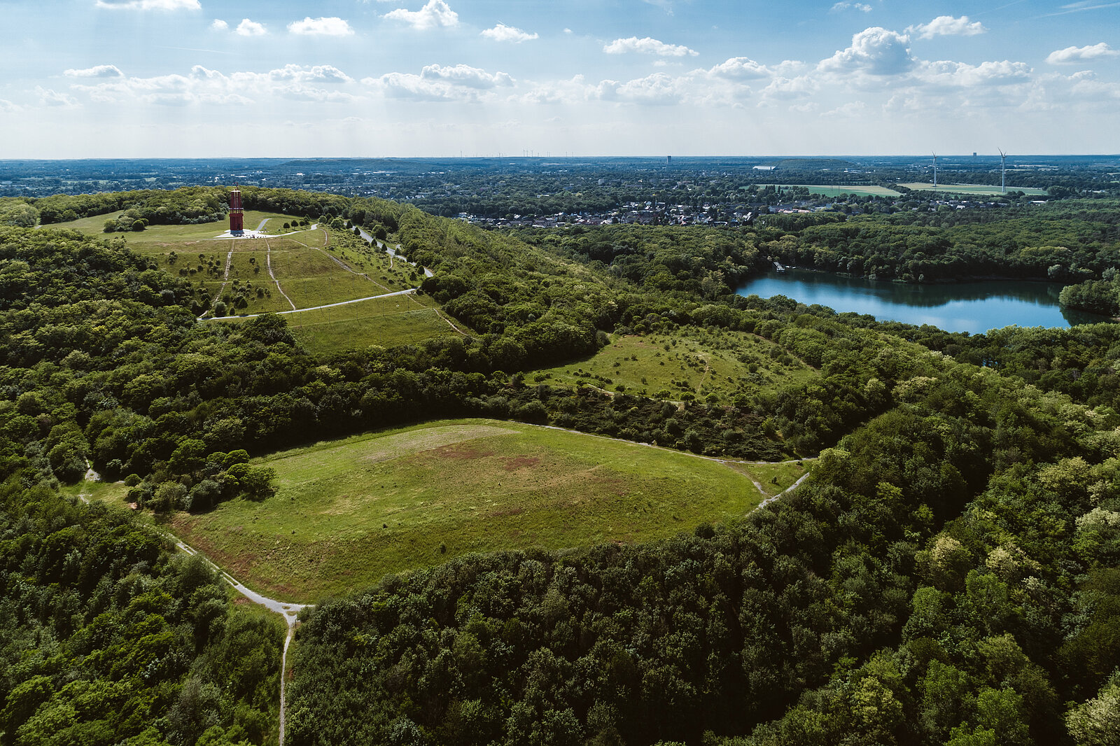 Die Halde Rheinpreußen in Moers. 