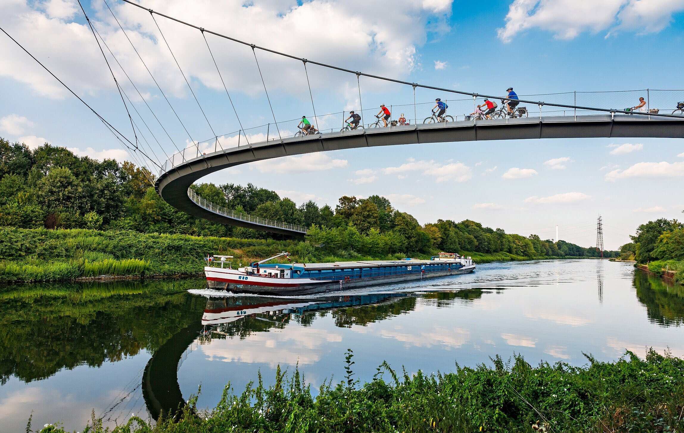 Die Erzbahntrasse - Rad- und Wanderweg über ehemalige Bahntrasse von Bochum über Herne nach Gelsenkirchen.