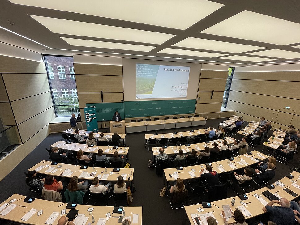 Blick in das Plenum beim Vortragsblock während des Forums Klimaanpassung 2023