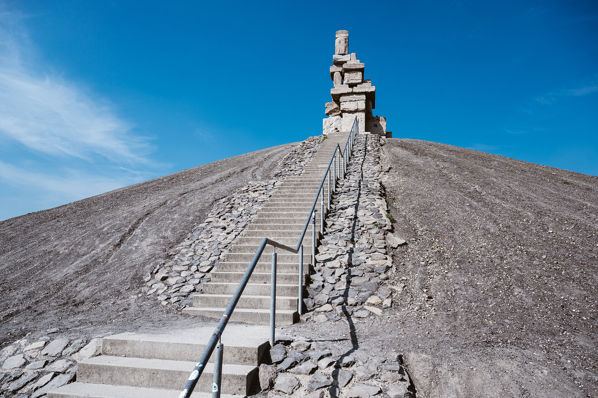 Zur Himmelstreppe führt eine Treppe.