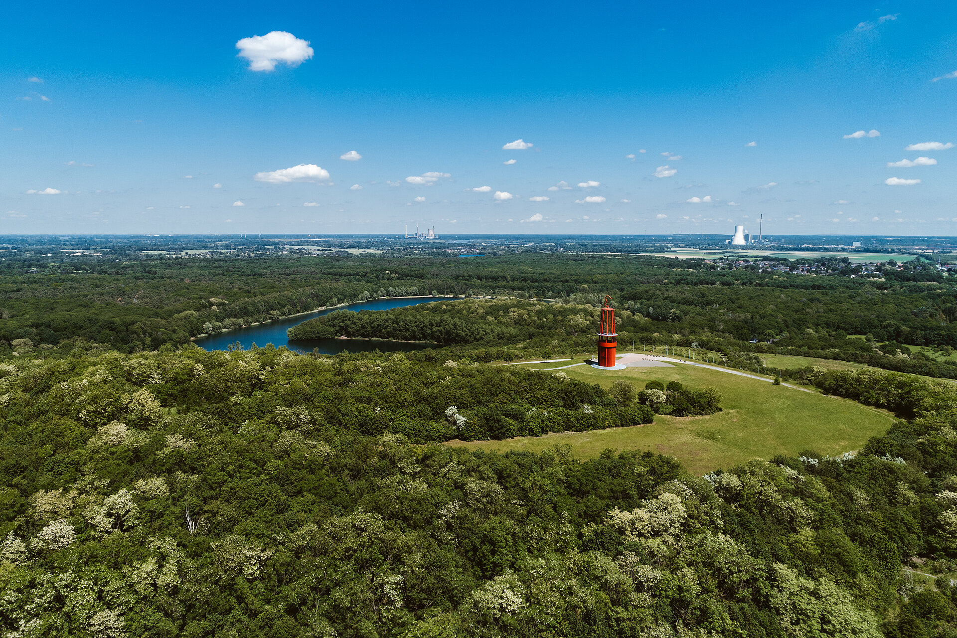 Die Halde Rheinpreußen in Moers. 