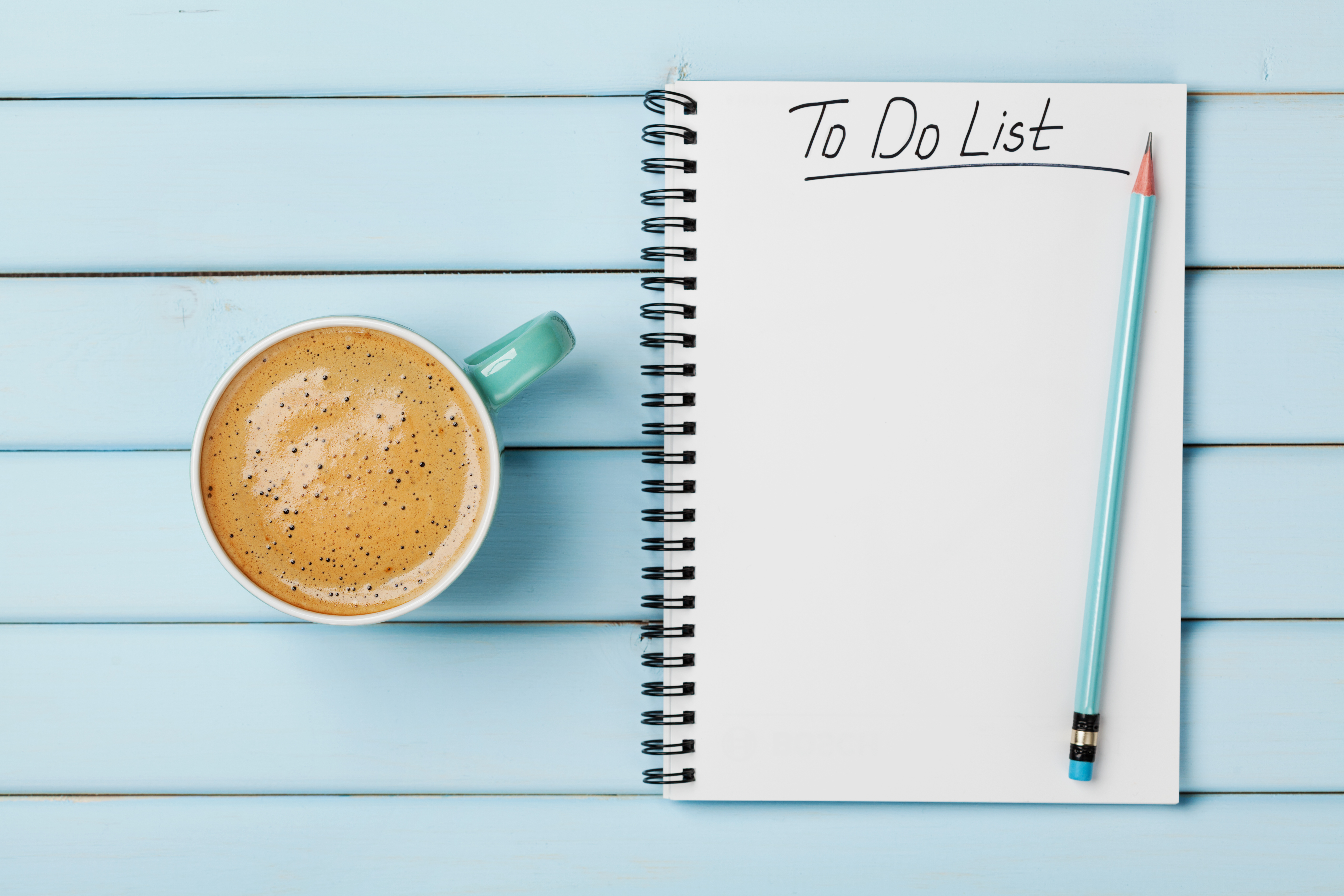 To do Liste mit Kaffeetasse.