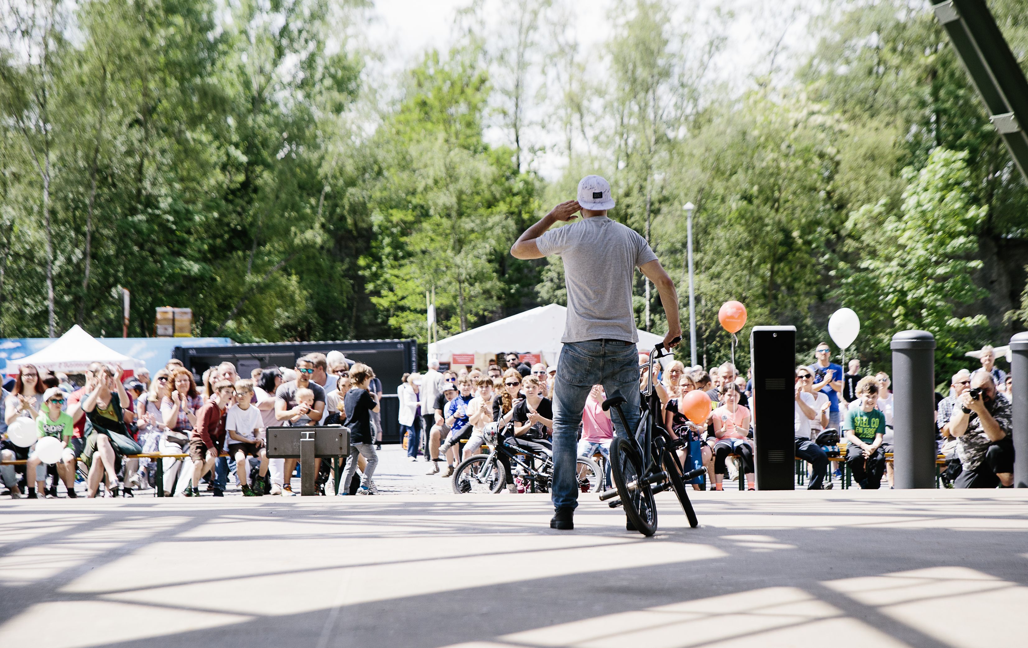 Fahrradsommer Industriekultur, 2018 Fahrradsommer der Industriekultur 2018 des Regionalverbandes Ruhr (RVR) an der Jahrhunderthalle in Bochum.