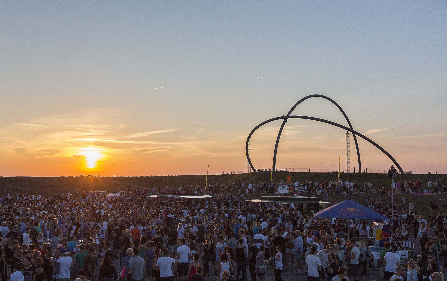 Sonnenuntergang über der Halde Hoheward beim Sunset Picknick 2017. 