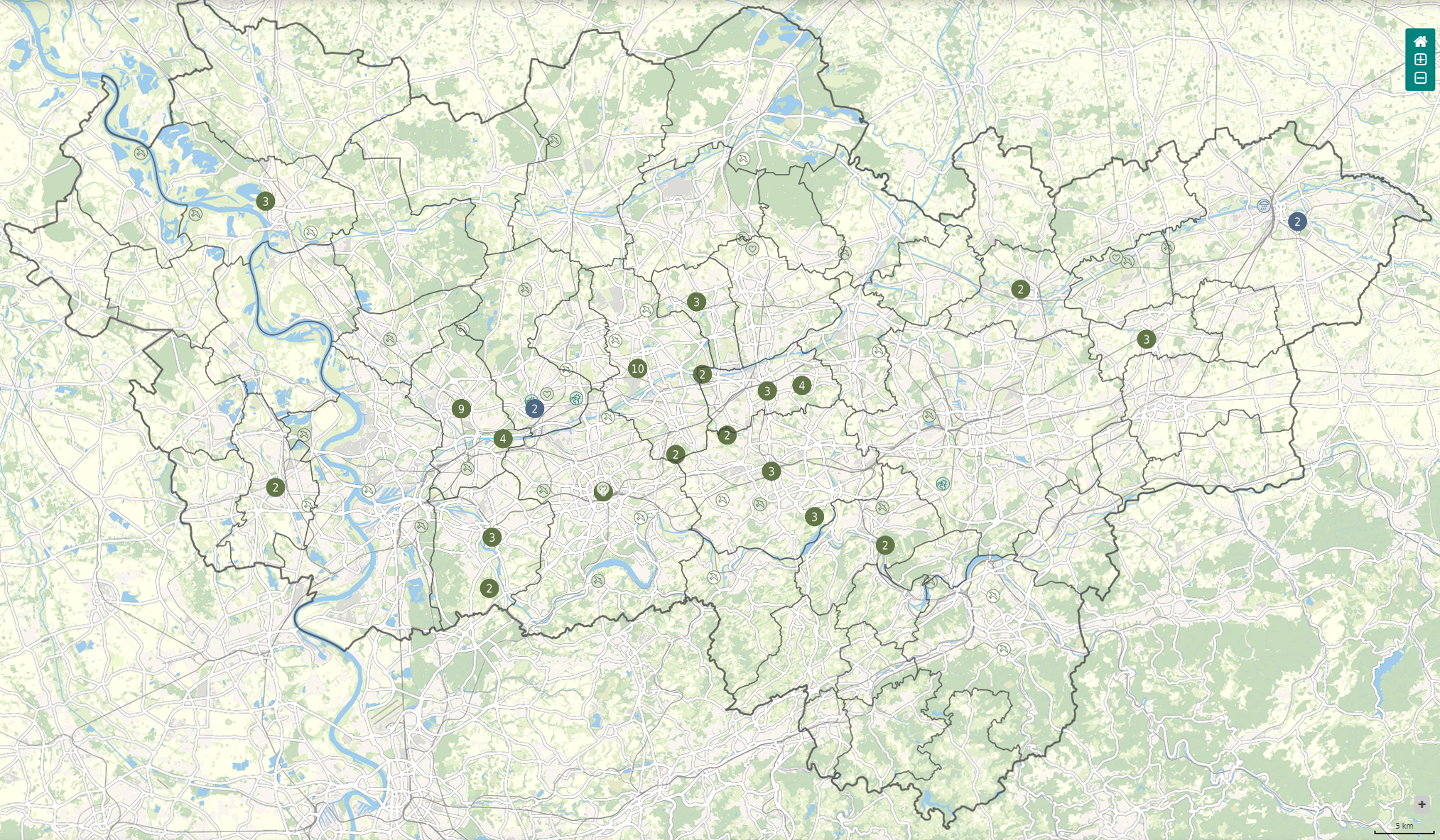 Screenshot der Webanwendung, die eine Übersicht über alle Projekte in der Datenbank enthält.