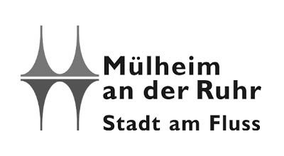 Das Logo der Stadt Mülheim an der Ruhr mit dr sich spiegelnden Brücke in s/w