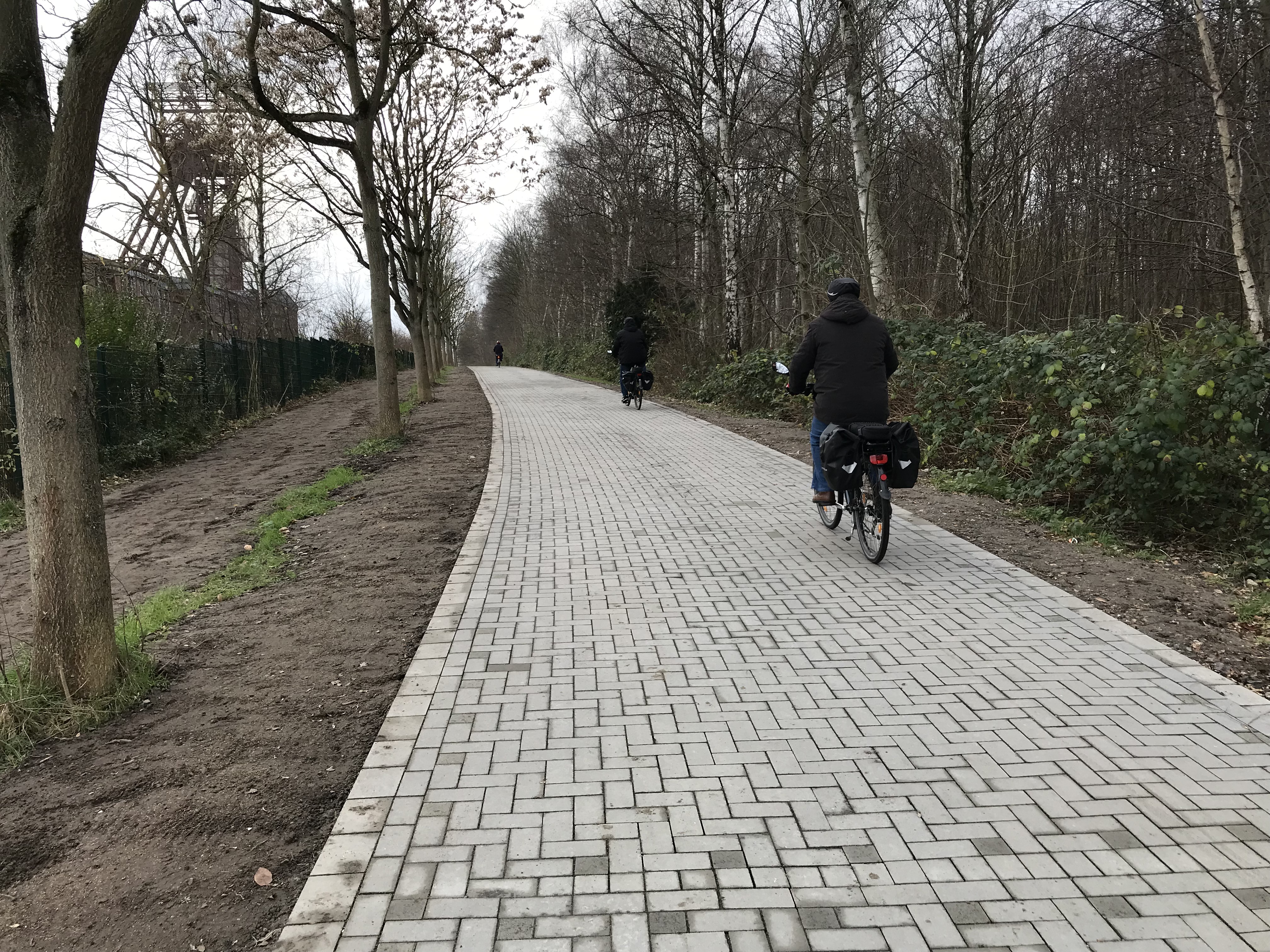 Die Baumaßnahme des Regionalverbandes Ruhr (RVR) am Zollvereinradweg in Essen ist abgeschlossen.