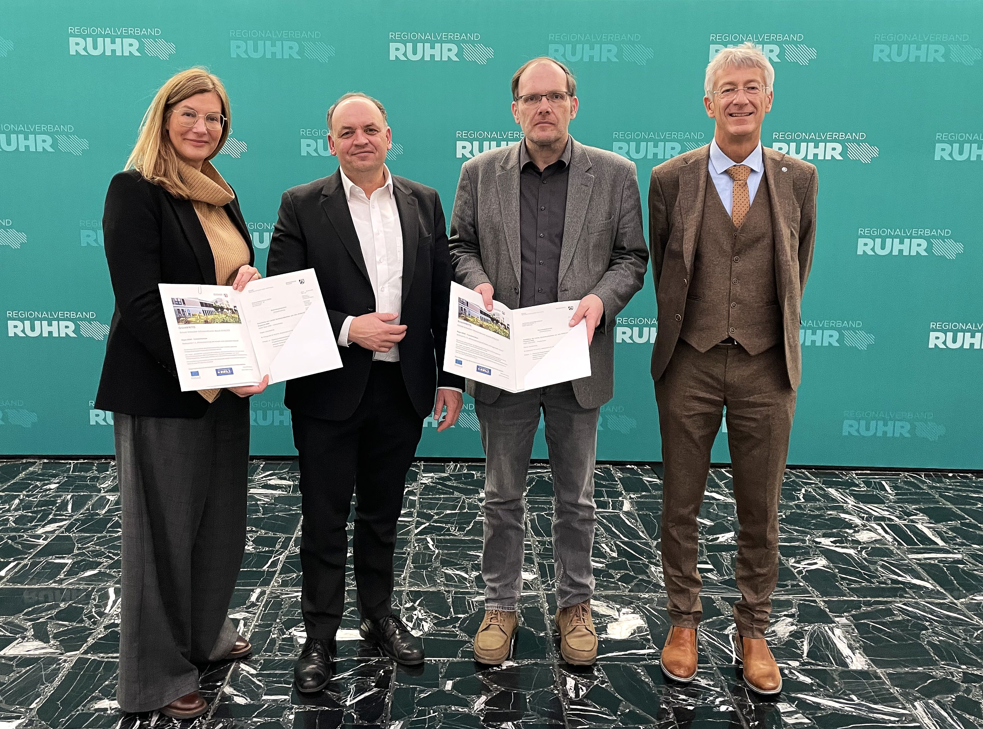 zum Artikel: Land und EU fördern Forschungsprojekt von RVR und TU Dortmund zum Schutz kritischer Infrastrukturen durch Grün